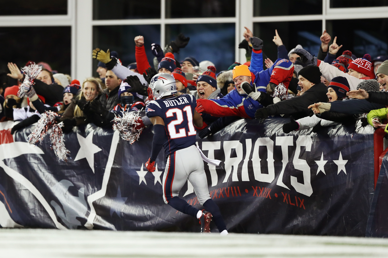 New England Patriots cornerback Malcolm Butler cruises past the home crowd. (Photo: Elsa/Getty Images)